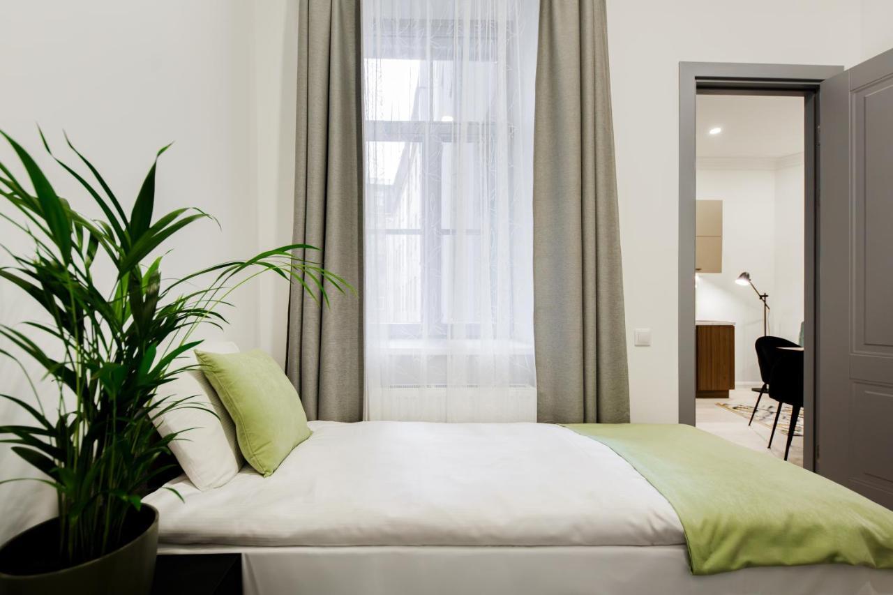 Rigaapartment Elizabetes 22 Self-Service Aparthotel Extérieur photo